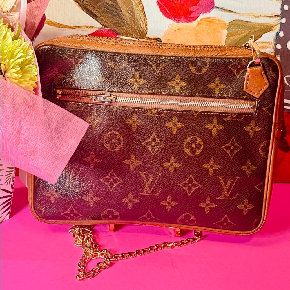 Sold out Louis Vuitton Tan and Brown Monogram Crossbody Bag - Picture 15 of 16